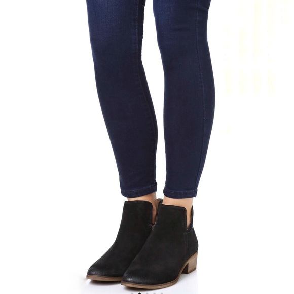 Splendid “Hamptyn” Bootie - Picture 2 of 13